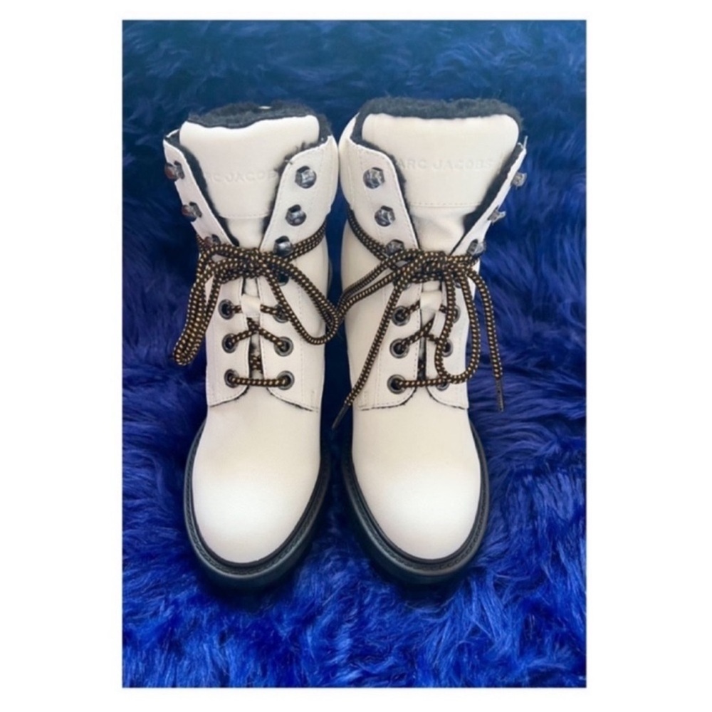 New! MARC JACOBS Crosby Square Heel
Toe Leather Platform Hiking Boots - Picture 9 of 14